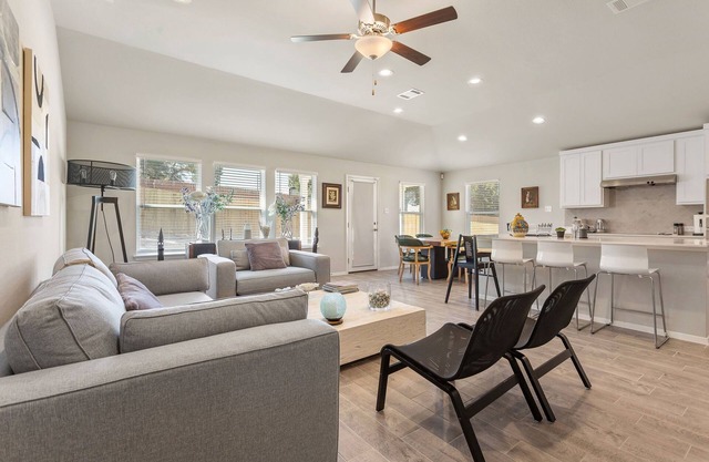 Brand New Lake Travis by Barcle