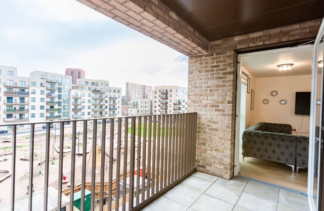Brand New Luxurious 2-bed Apartment in Barking