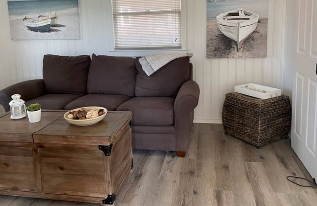 Brand new newly remodeled cottage steps across from the lake