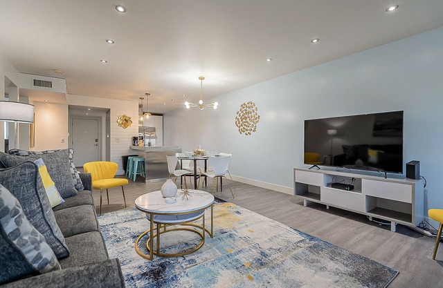 Brand New Old Town 2BD/2BTH POOL Furnished