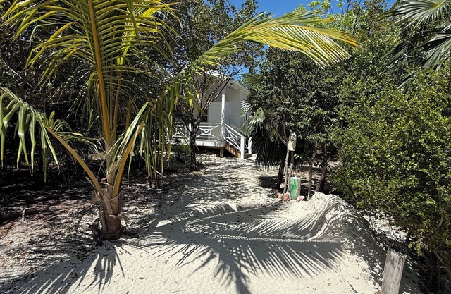 Brand New Studio Cottage Walk to Beach + Dock Access North End of Elbow Cay