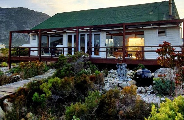 Brandys beach house bettys bay