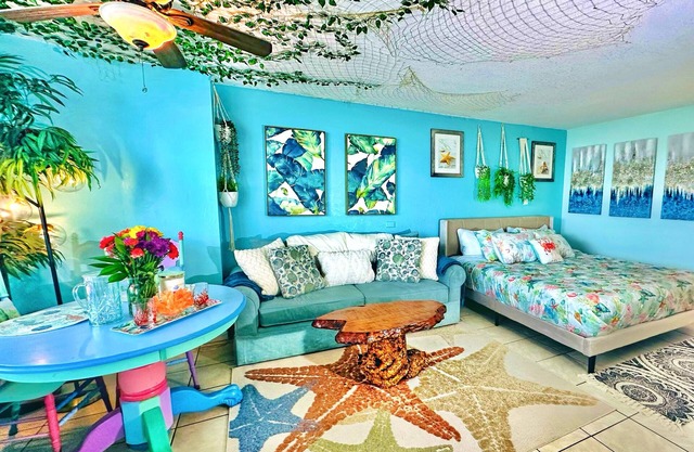 Breathtaking Oceanview Stay Just Steps FROM EVERYTHING!