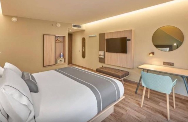 Breathtaking Ocean View Room Minutes from Ensenada's Center - 3 Units