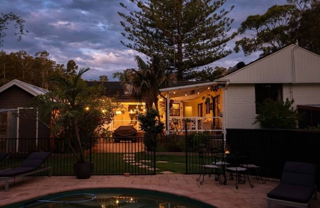 Breezy Beach House - Avalon Beach Awaits!