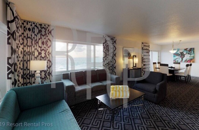 Breezy Solara Surfside, 2 Bedroom Oceanfront Resort