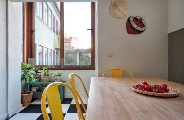 Breinr · Trendy and Spacious 3BR Family Home