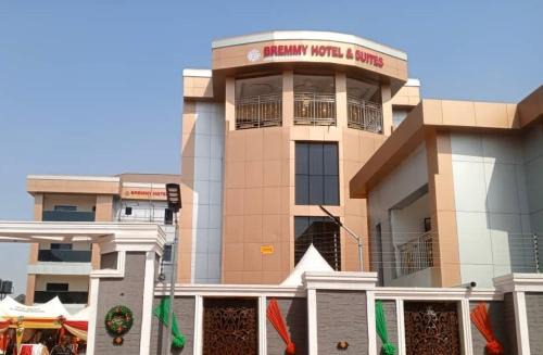 Bremmy Multilinks Hotels and Suites