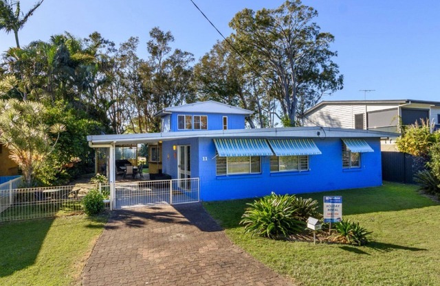 Bribie Beach House on Solander