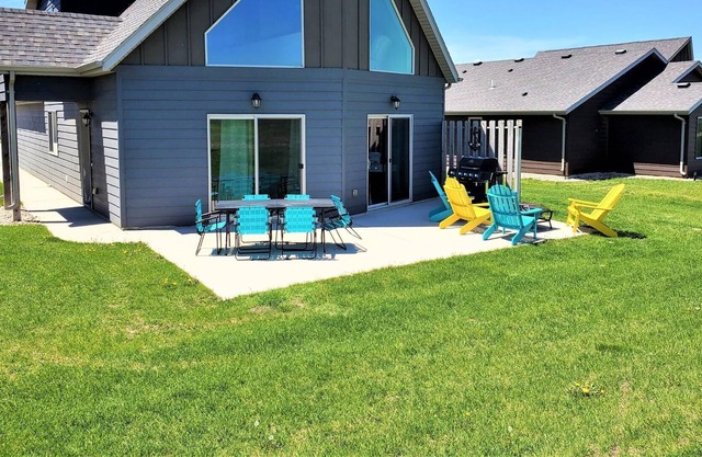 Bridges Bay Vacation Cabin 265