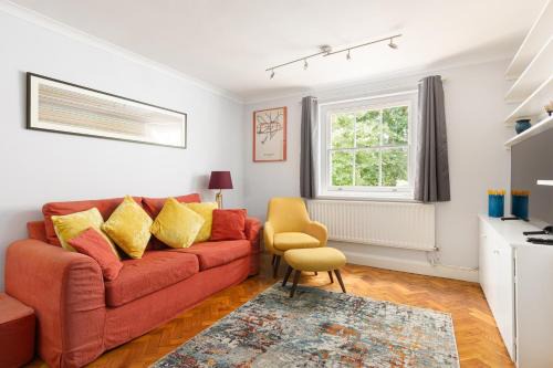 Bright 1BR Bloomsbury Flat by King's Cross