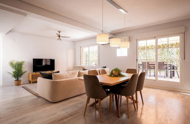 Bright 2BD/2BA Apt w/Private Terrace - Spacious