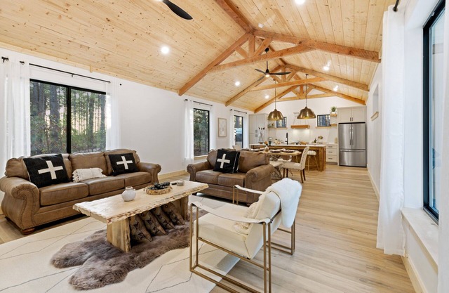 Bright and stylish home with modern amenities