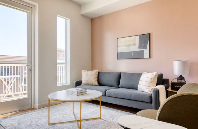 Bright Koreatown 1BR w/Gym & W/D, walk to Wilshire Blvd, by Blueground