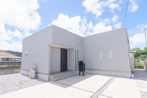 Brikina Terrace K