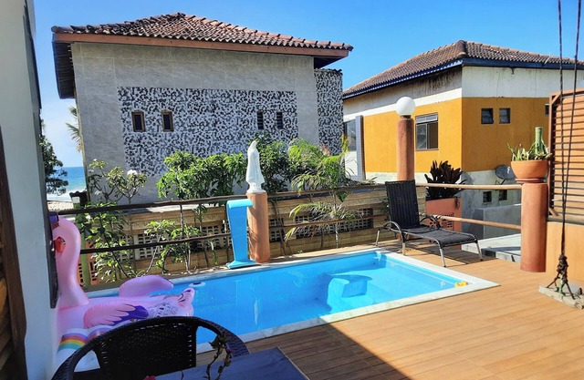 Brisa Mar Chalet on the Sand in Barra do Jacuípe with private pool