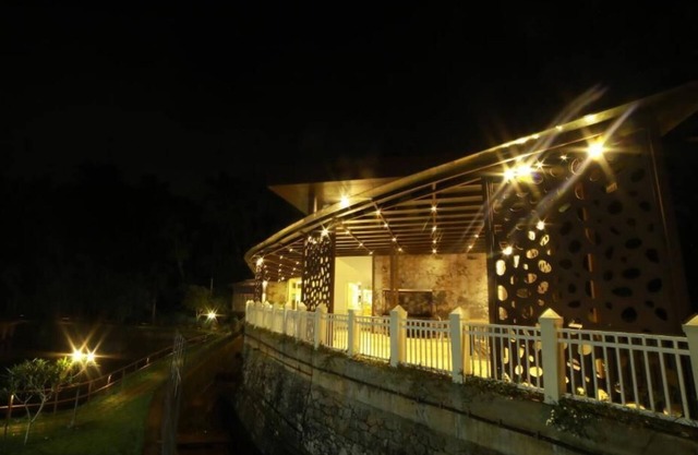 Broad Bean Resort & Spa