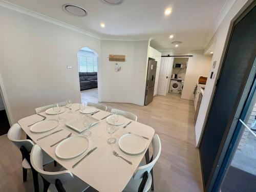 Broadwater Beach Cottage