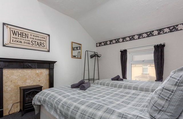 Bromley Central Holiday Home