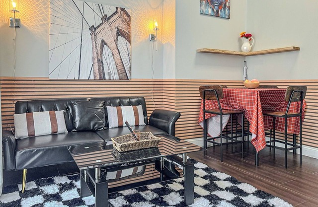 Brooklyn Vibe Meets UPenn - Stylish 1BR/Sleeps 3