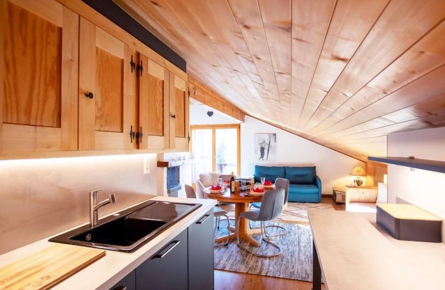 Brotzet Ensoleillé 11 by Interhome