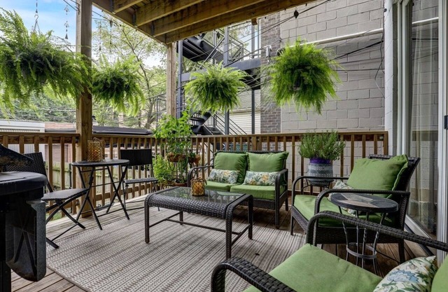 Bryant Gorgeous duplex