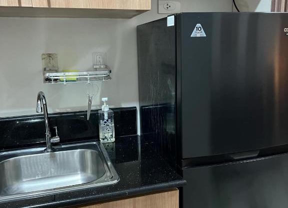 Budget friendly hotel red residences makati