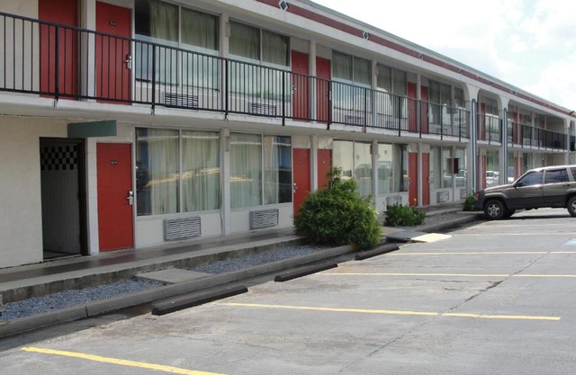 Budget Inn