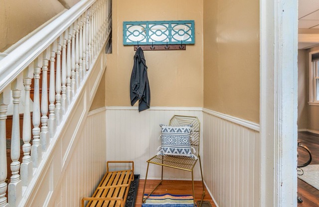 Buffalo's Classic Victorian House Close to Downtown