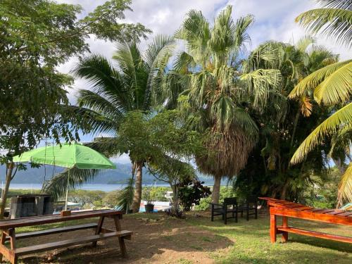Bula Bliss 3-Bedroom Holiday Home with Sea View - Savusavu