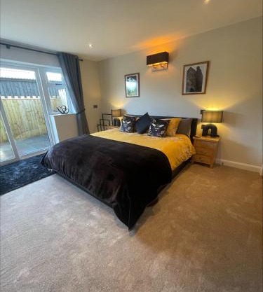 Bumblebee Barn, Luxury contemporary holiday home