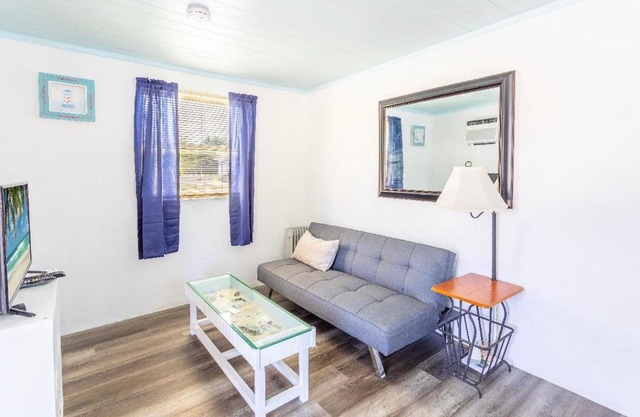 Bungalow 1 minute from the beach suite #2