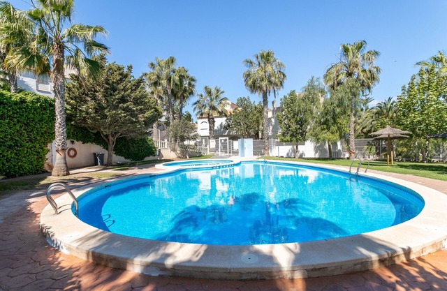 Bungalow 'Villa Matías' with Sea View, Wi-Fi and Air Conditioning