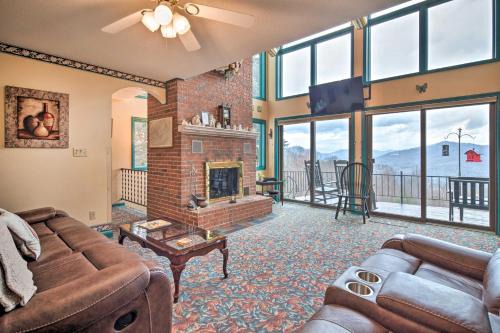 Burnsville Home with Deck and Panoramic Mountain Views