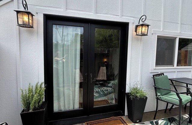 Burrow on 24th - Hot Tub 1BR/1BA