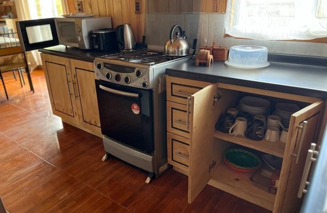 Cabaña 3-bedroom cottage in Pucon with stunning views