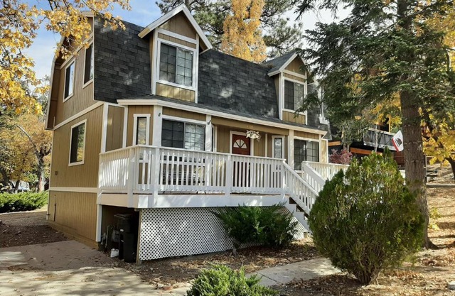 Cabin on the Corner