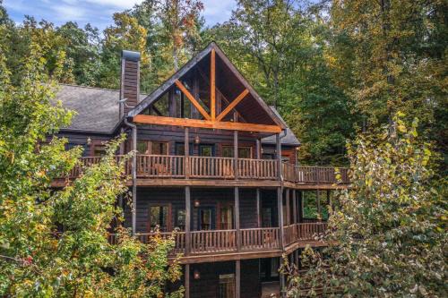 Cabin with Hot Tub Theater & Views - Sleeps 22
