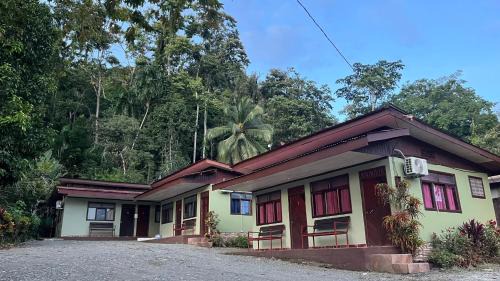 Cabinas El Mango