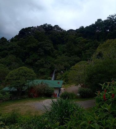 Cabinas la Catarata