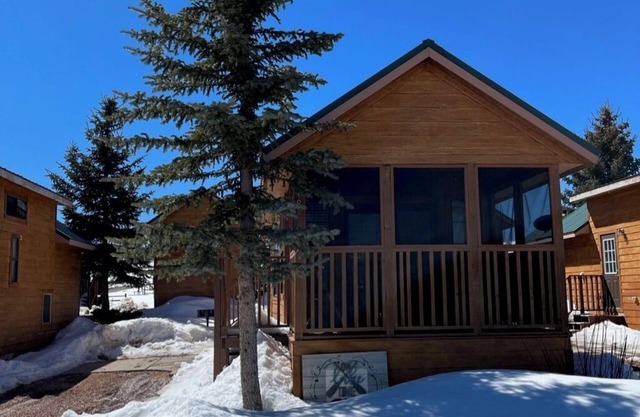 Cabins by Panguitch Lake: Where Rustic Charm Meets Amazing Fishing!