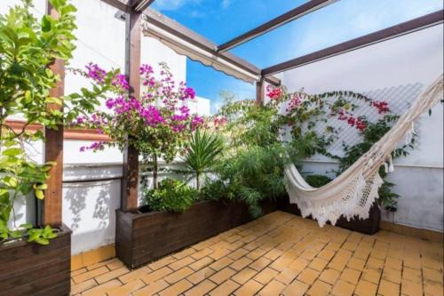 Cadizz-Ático El Falla con terraza de 40m2