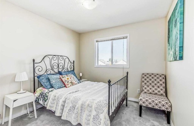 Calgary Mountain Gorgeous Single House Close Airport & Free Parking