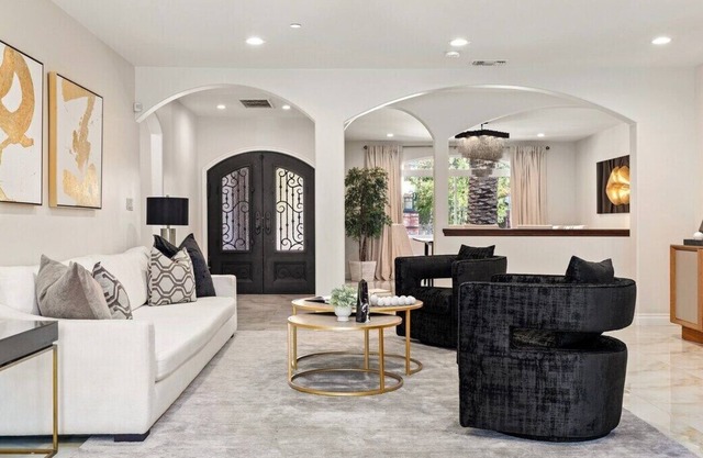 California Living in a Beautiful Vacation Home
