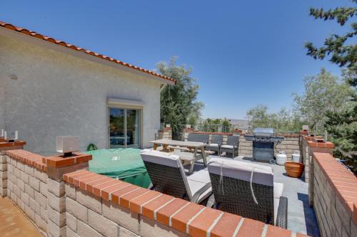 California Vacation Rental with Hot Tub and Patio!