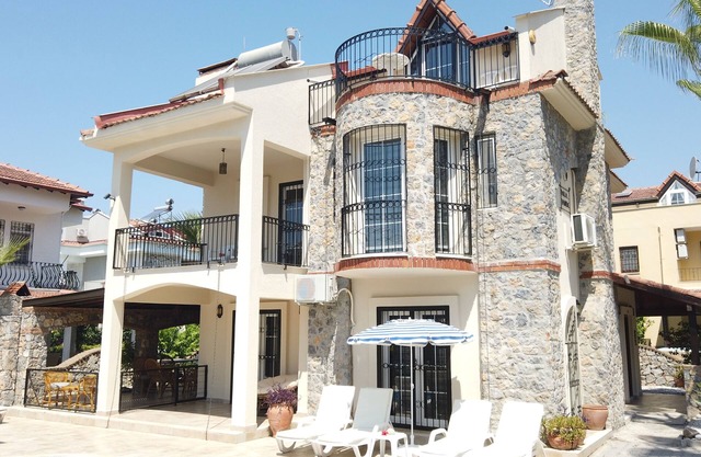 Calis Beach - Beautiful 4 bedroom villa with private pool and WiFi
