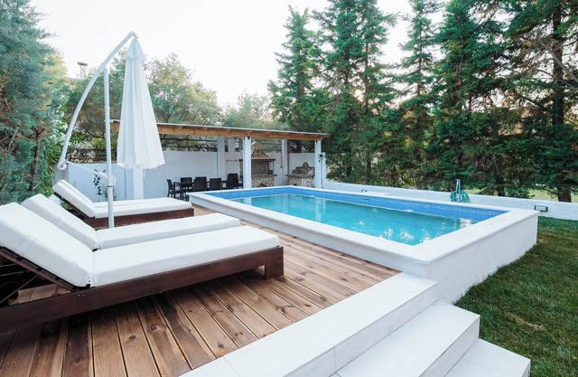 Callisto Private Pool Villa Pefkochori