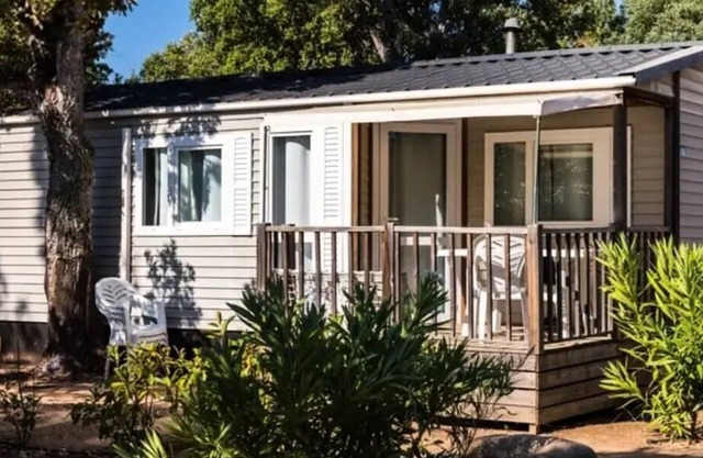 Campsite Acqua E Sole * - Classic 3-room mobile home for 4/6 people Air-conditioned