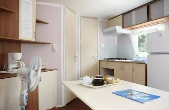 Campsite Acqua E Sole * - Classic 3-room mobile home for 4/6 people Air-conditioned