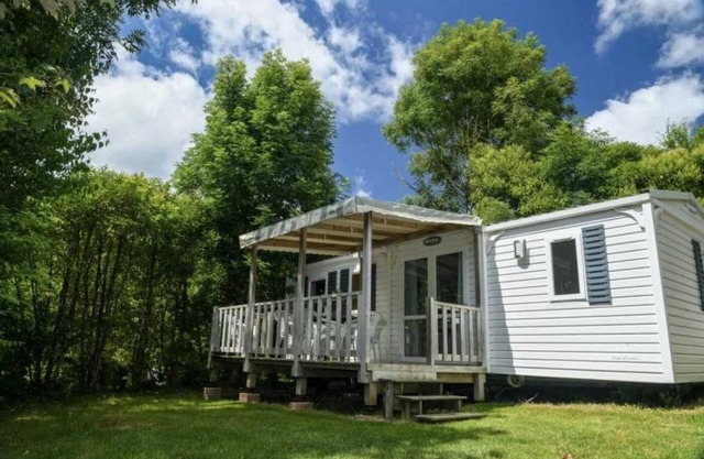 Camping 3 étoiles - Piscine - cca0gb0